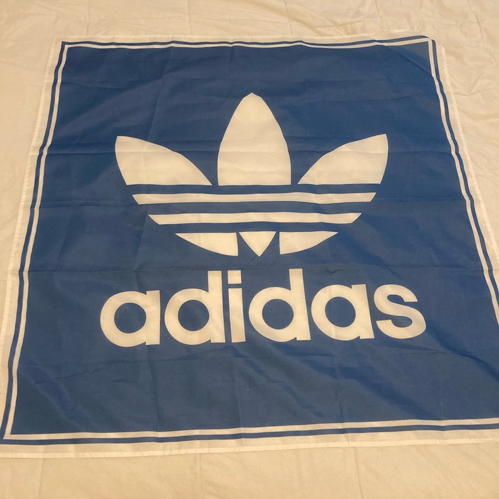 GIANT ADIDAS BANNER